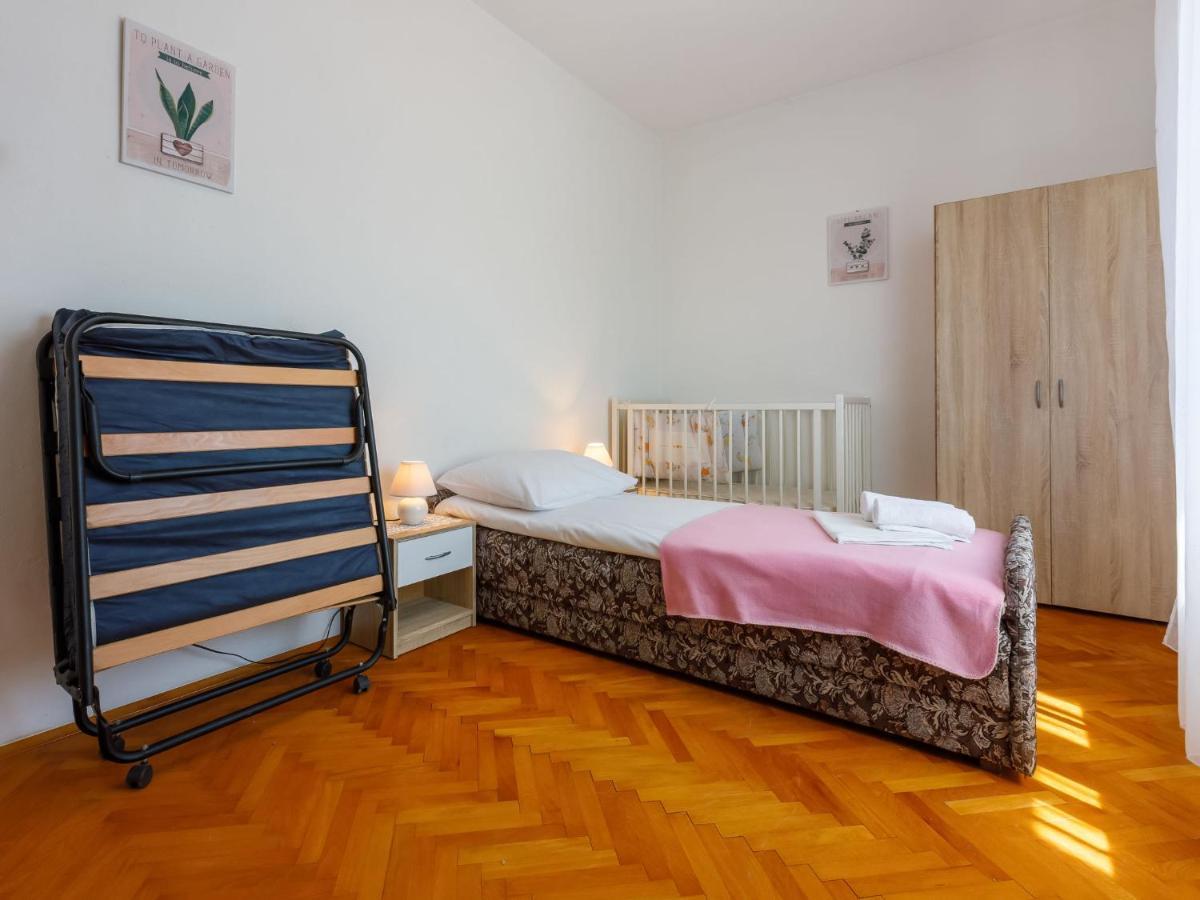 Apartment Tea By Interhome Novi Vinodolski Εξωτερικό φωτογραφία