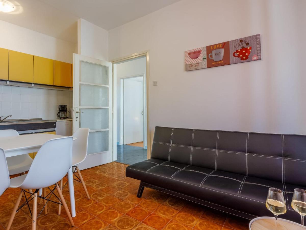 Apartment Tea By Interhome Novi Vinodolski Εξωτερικό φωτογραφία