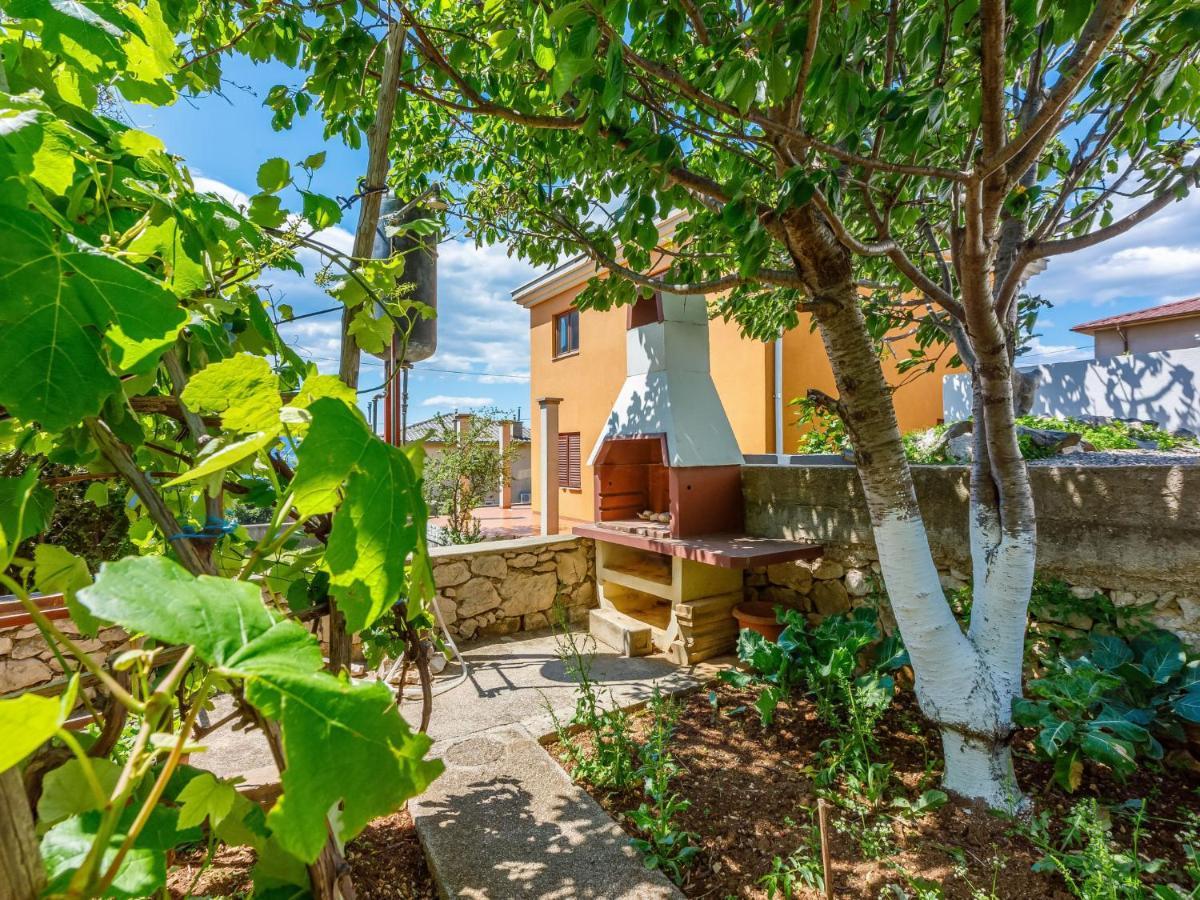 Apartment Tea By Interhome Novi Vinodolski Εξωτερικό φωτογραφία